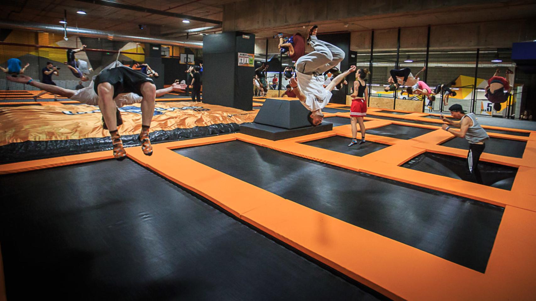 Una de las atracciones en un centro comercial.