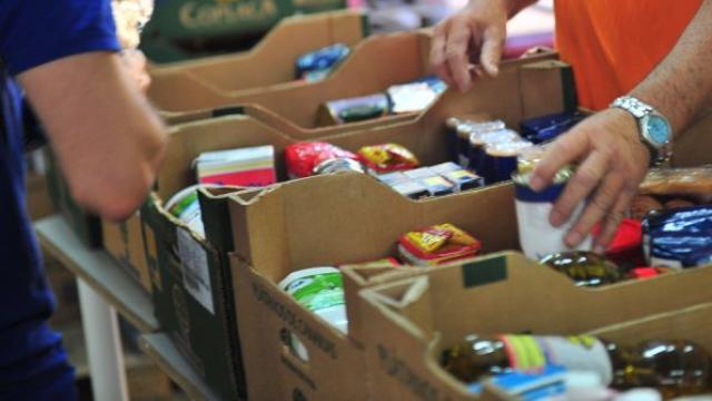 El detenido se habría apropiado de 4.300 euros en comida