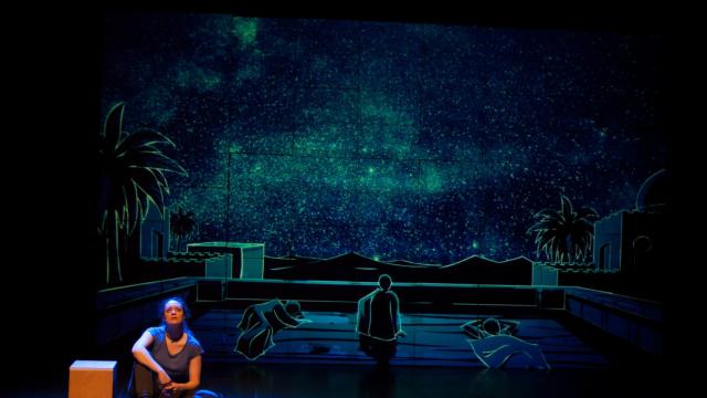 Uno de los montajes de La Abadía contra el olvido de los refugiados.