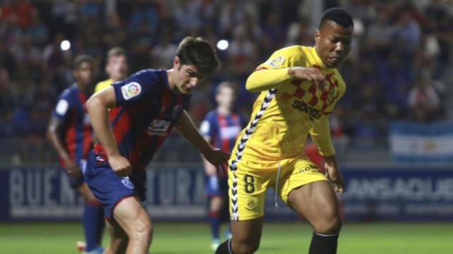 Partido entre Huesca y Nastic