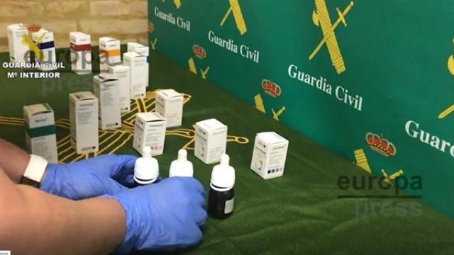 Dos estafadores, detenidos por 'sanar' lesiones medulares con terapias de 50.000 euros