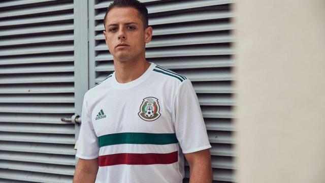 Chicharito Hernández, con la camiseta de la selección mexicana.