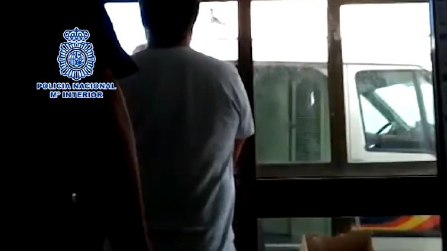 Detenido un hombre que secuestró ocho días a su pareja y la convirtió en esclava sexual