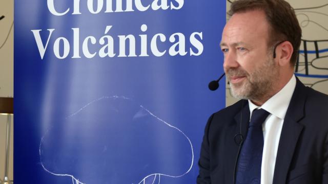 Zabala de la Serna, en el Club Matador, durante la presentación de 'Crónicas Volcánicas'