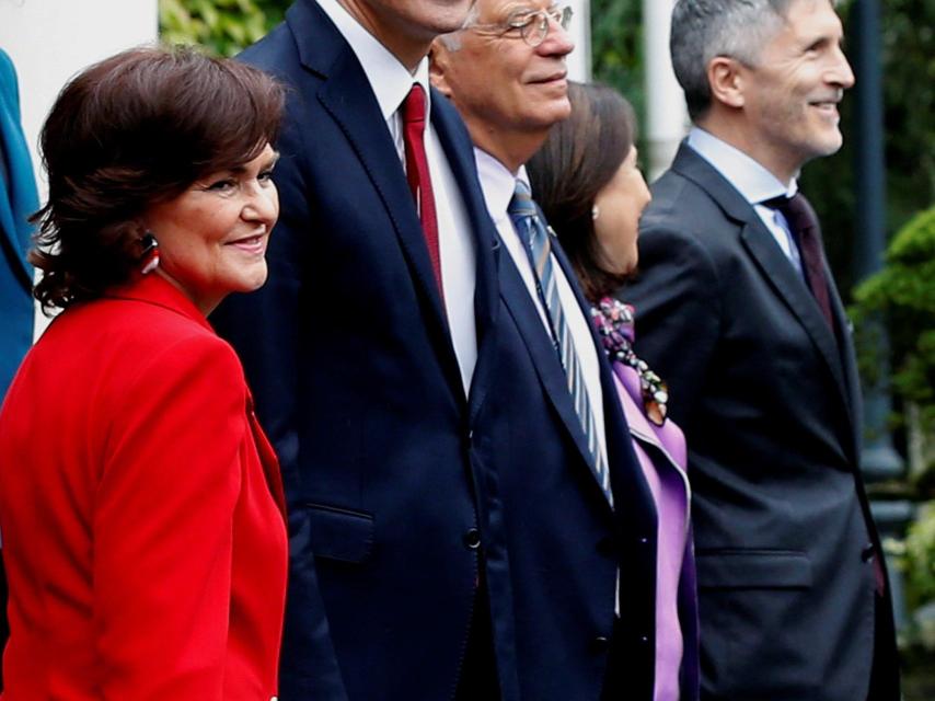 Sánchez, este viernes en la foto de familia de su primer 'Consejo de Ministras'.