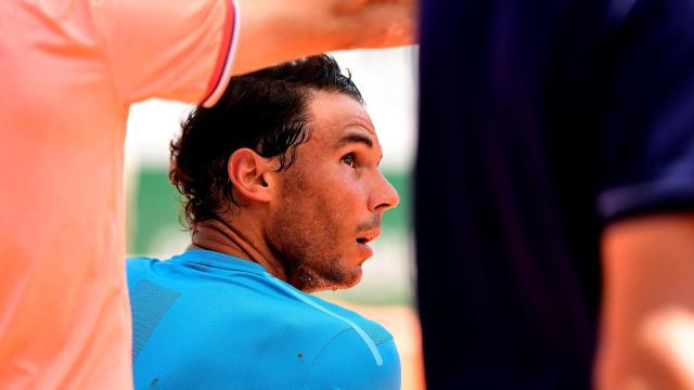 Nadal, durante un descanso en un partido de Roland Garros.