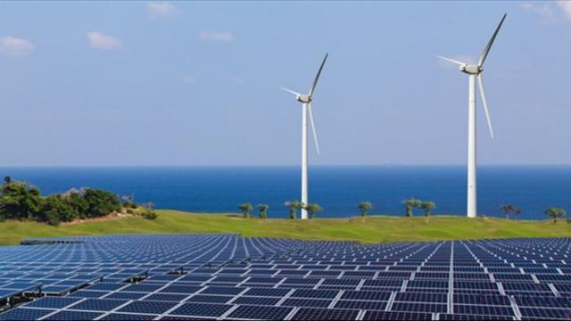 energia renovables placas solares molinos