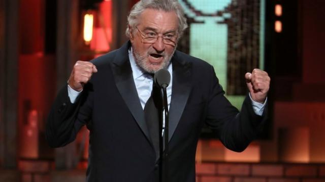 Robert de Niro en el momento en que deseó al presidente que se fuera a la mierda.