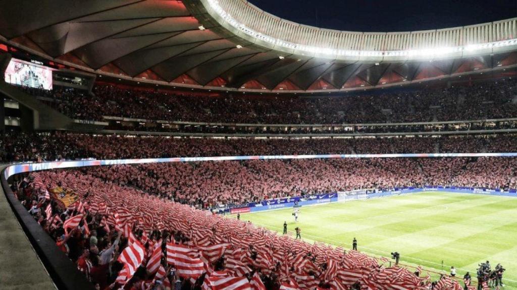 El Metropolitano en uno de sus primeros partidos