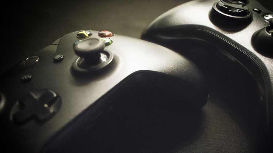 xbox mando videojuegos