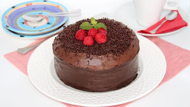 BIZCOCHO DE CHOCOLATE Y CREMA DE ORUJO CON TMX Portada