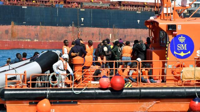 Inmigrantes rescatados en el mar de Alborán.