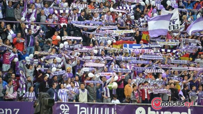 aficion ambiente playoff futbol real valladolid sporting gijon 10