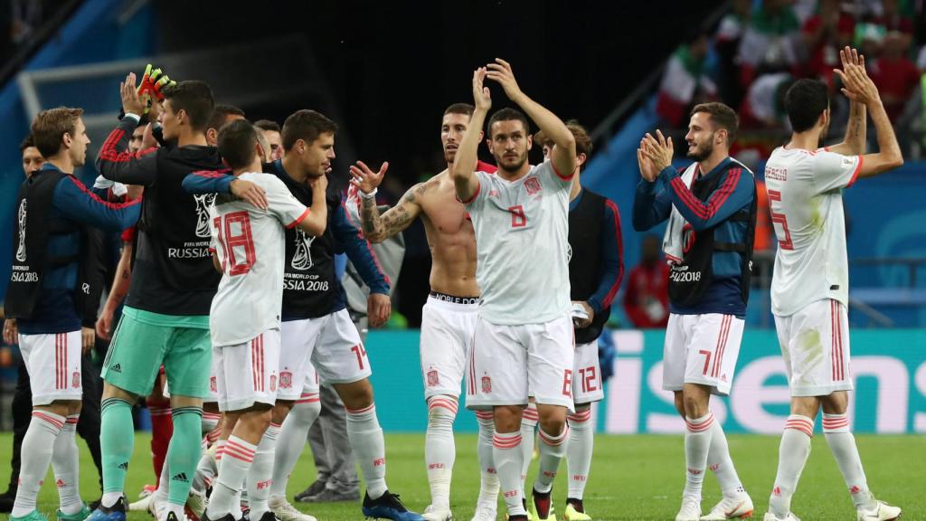 Los jugadores de la selección española tras el partido ante Irán.