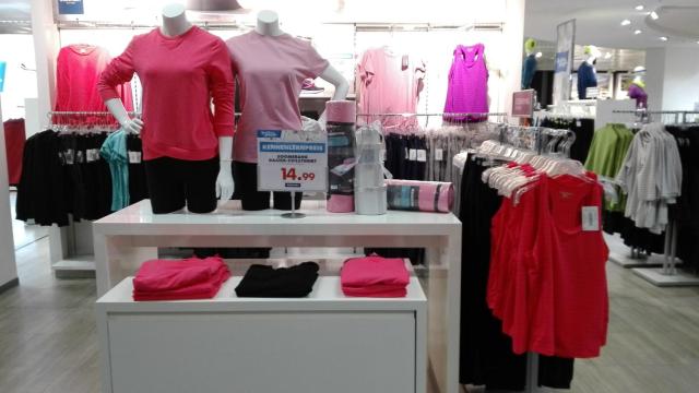 Ropa de Boomerang en el Corte Inglés.