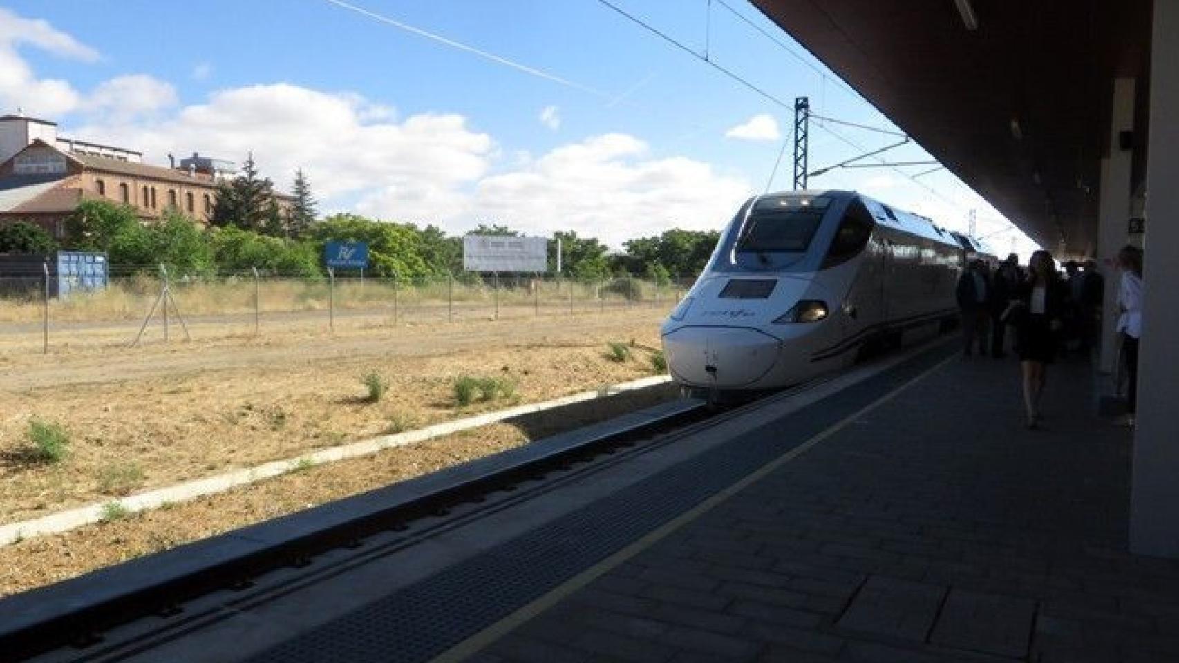 zamora-tren-edades-hombre-toro-1-696x522