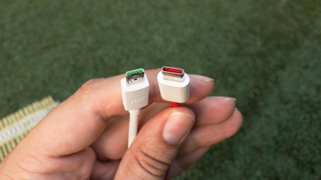 Cables microUSB y USB Tipo C