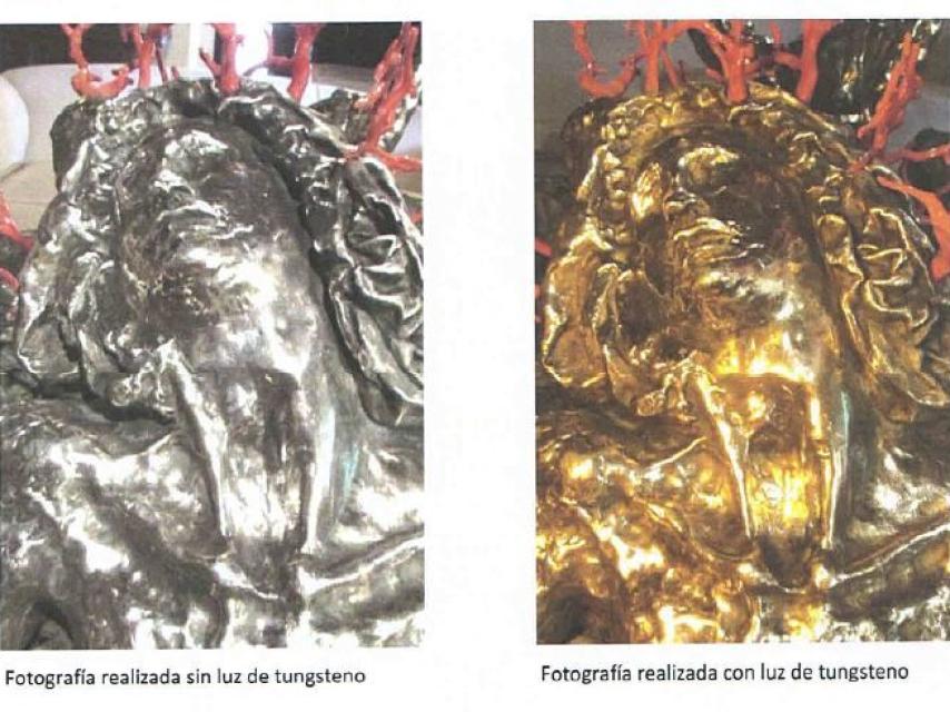 La pieza de plata vista con luz de tungsteno y el efecto dorado.