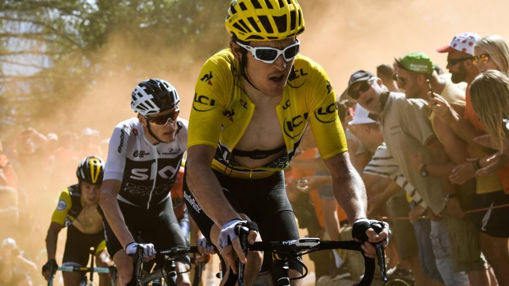 Geraint Thomas, Froome y Kruijswijk durante la subida a Alpe d'Huez.