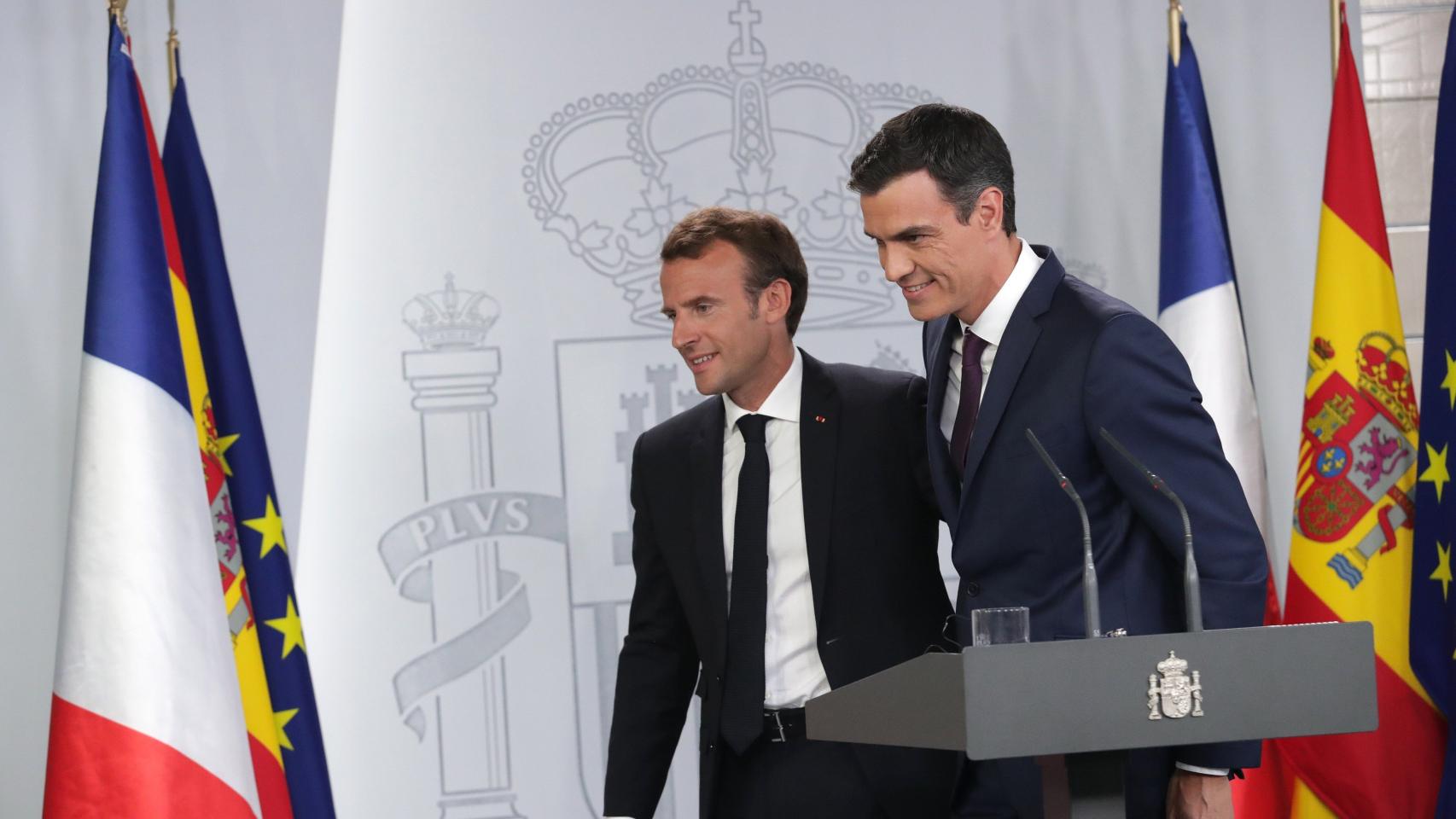 Emmanuel Macron y Pedro Sánchez.