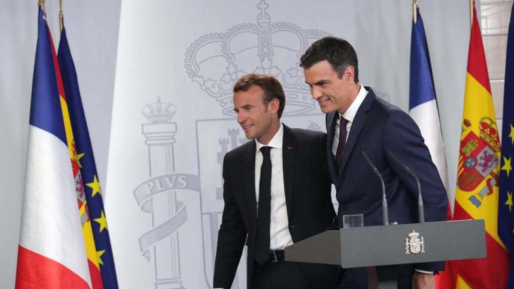 Emmanuel Macron y Pedro Sánchez.