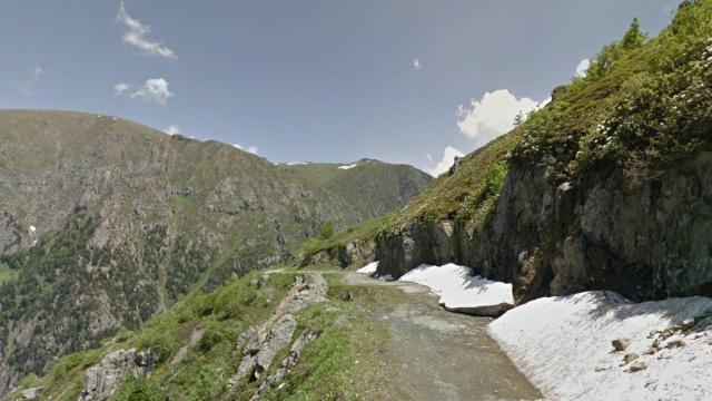 8 de las carreteras más peligrosas del mundo por las que perderte con el coche