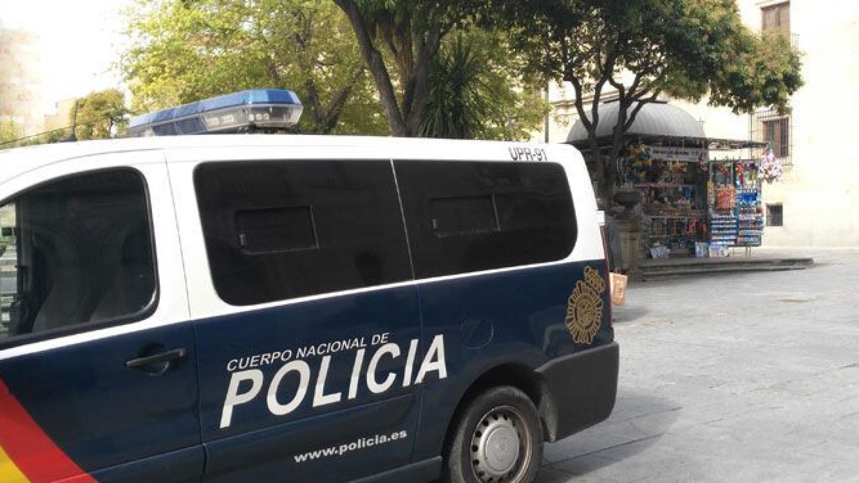 Vehículo de la Policía Nacional de Salamanca