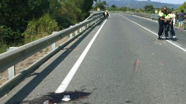 Punto exacto en el que el chico atropelló a los dos ciclistas