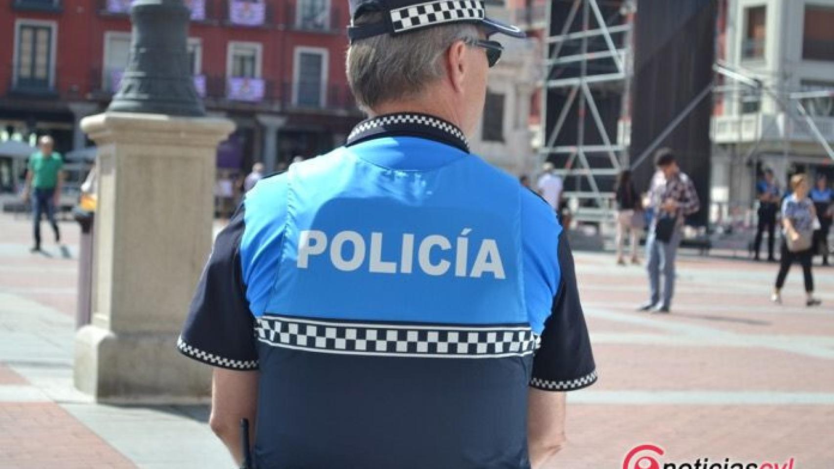 policia municipal valladolid coches vehiculo 13