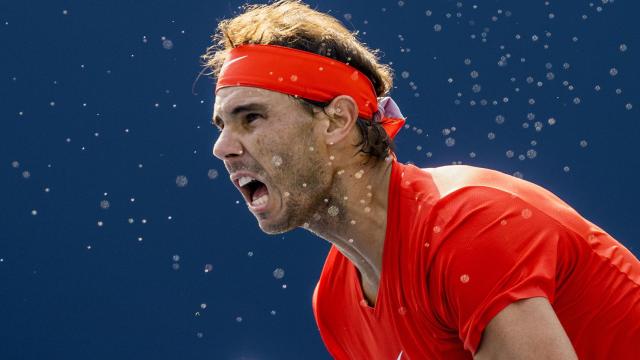 Nadal, al saque durante la final de Toronto.