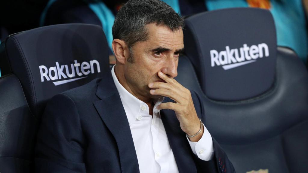 Ernesto Valverde, en el banquillo del FC Barcelona