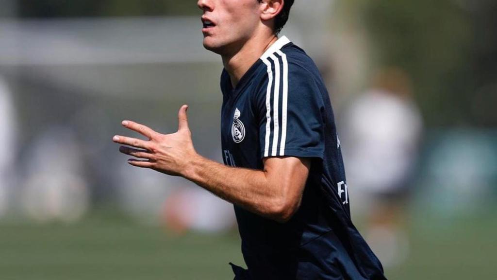 Odriozola durante un entrenamiento. Foto: Twitter. (@alvaroodriozola)