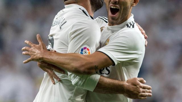 Dani Ceballos y Dani Carvajal, celebran un gol