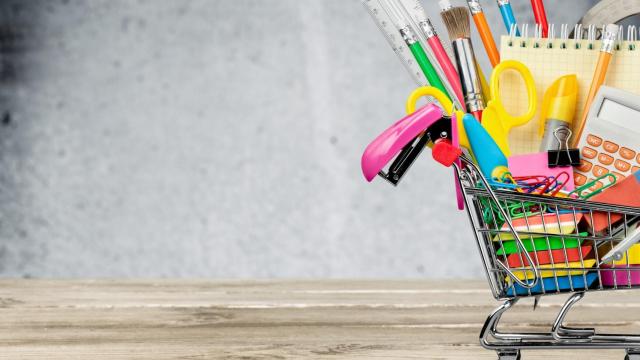 Los artículos de papelería disparan la vuelta al cole: preparar a tu hijo te costará 409 euros.