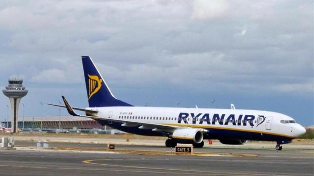 Valladolid-ryanair-vuelos-sevilla-avion