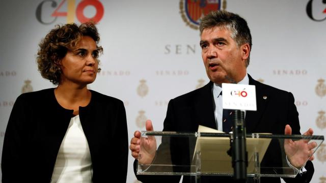 Dolors Montserrat junto a Ignacio Cosidó.