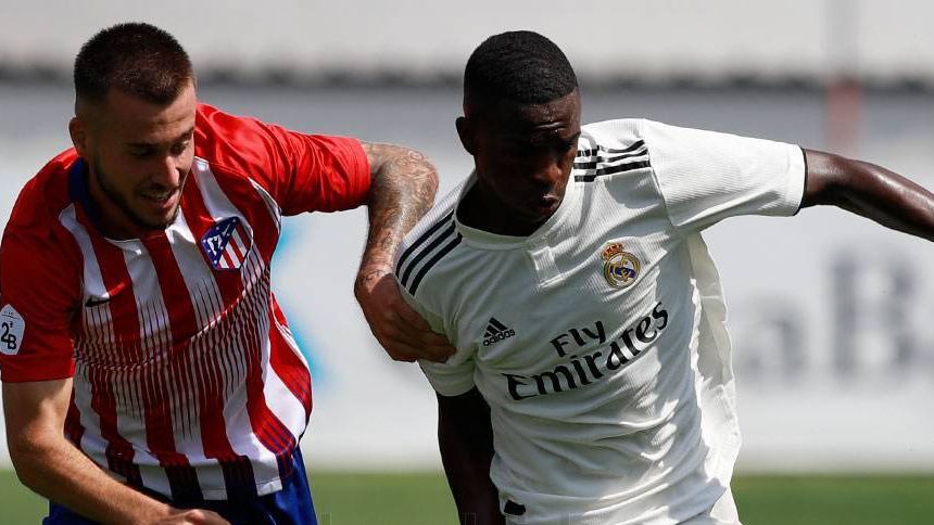 Vinicius jugando con el Castilla