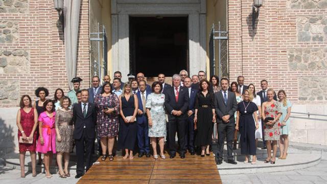 La corporación municipal acudió a los festejos religiosos.