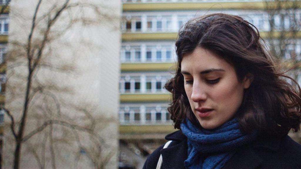 Fotograma de Julia Ist.