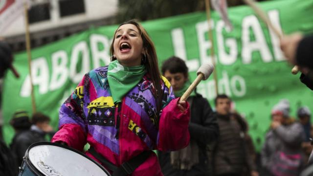 Manifestante a favor del aborto.