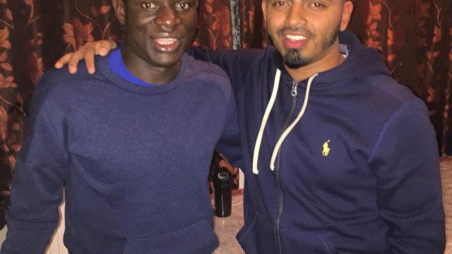 Kante tras perder su tren. Foto: Twitter. (@jahrul999)