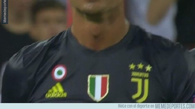 Los mejores memes de la expulsión de Cristiano en el Valencia - Juventus