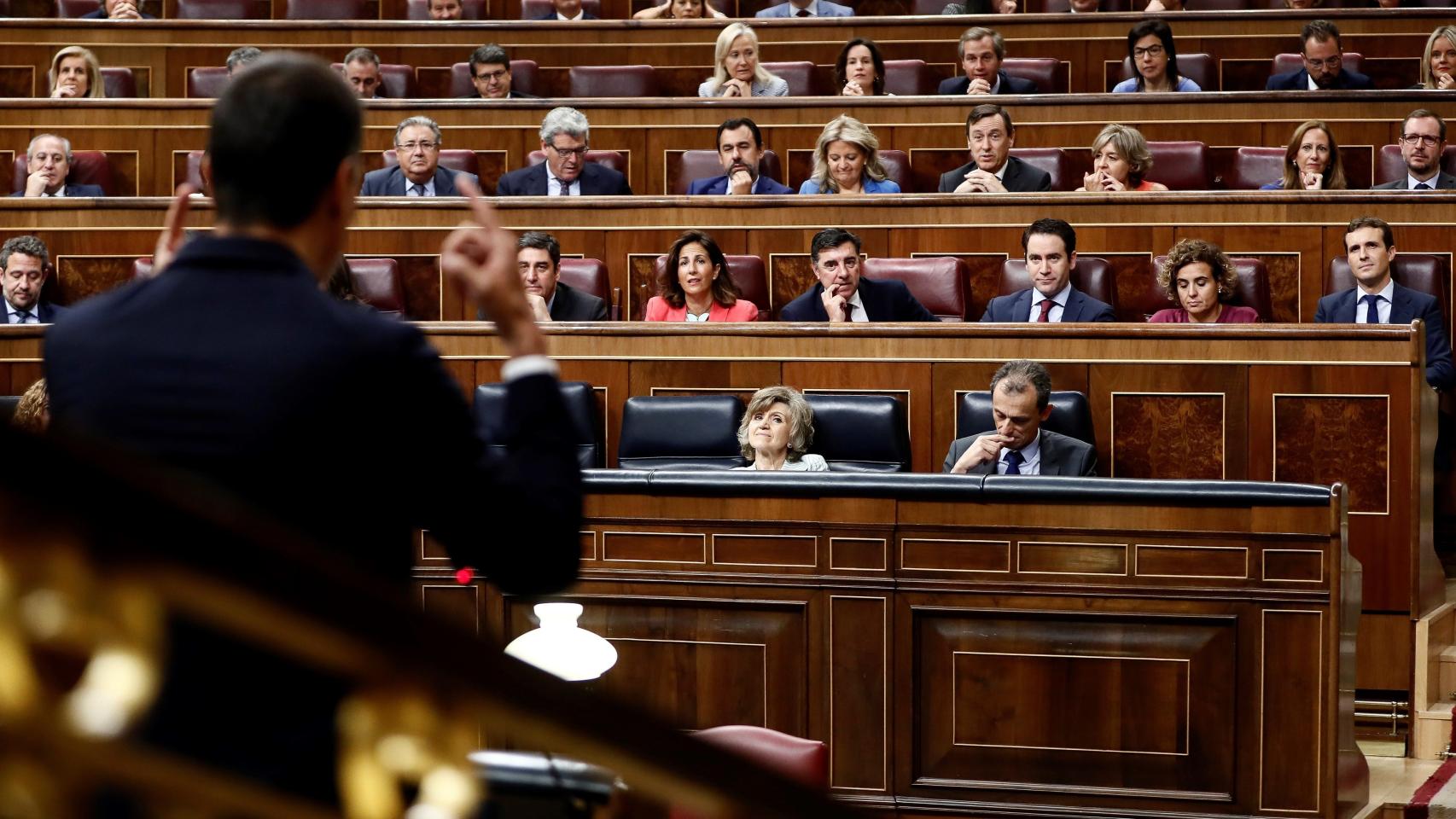 Una de las sesiones de control de la legislatura que ha concluido.