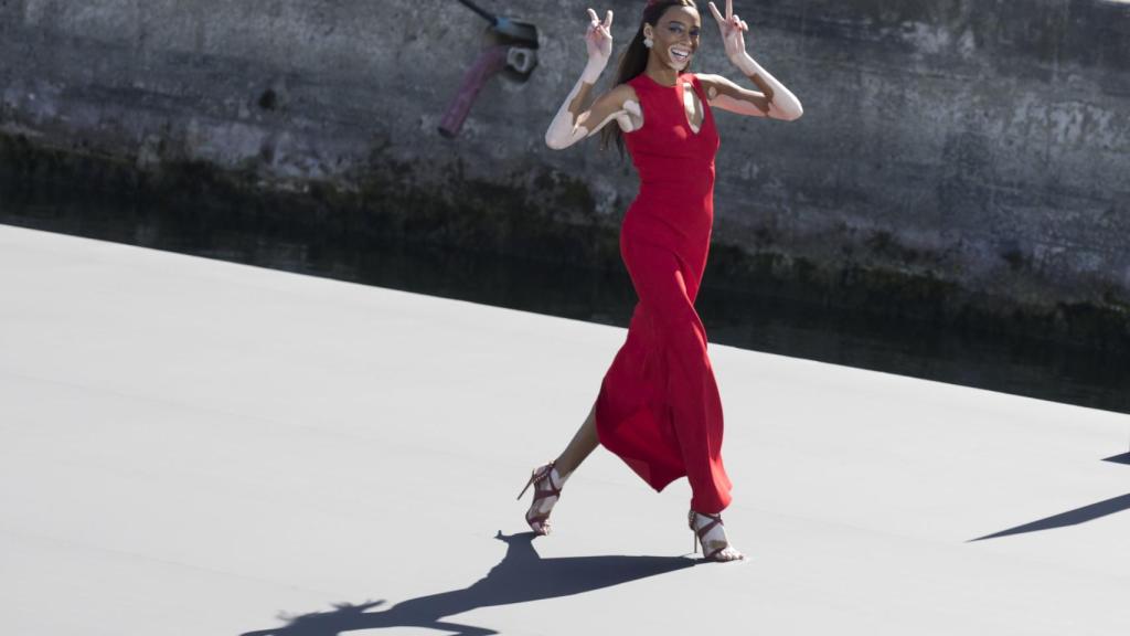 Winnie Harlow durante el desfile.