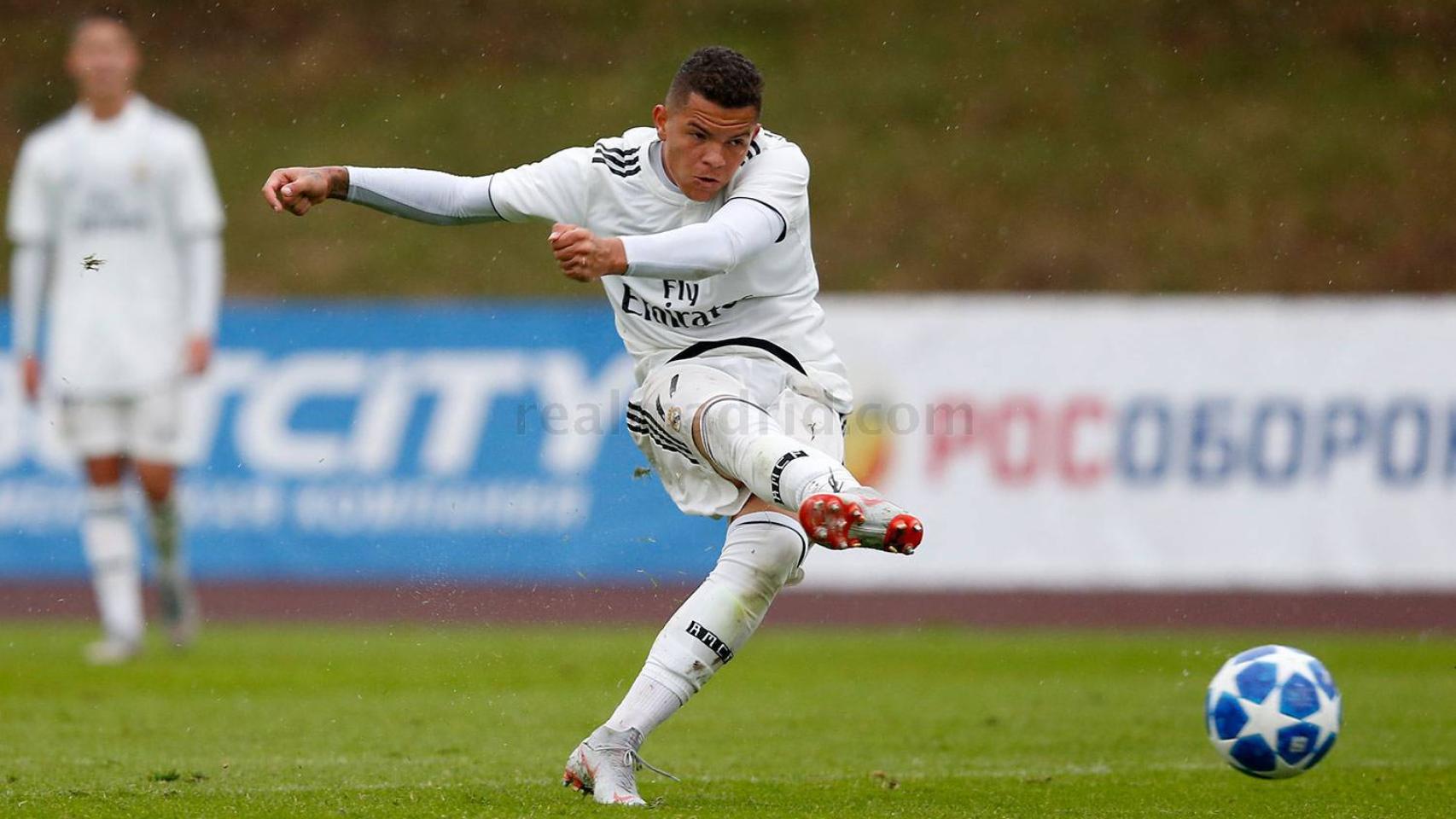 Rodrigo anotó el cuarto gol