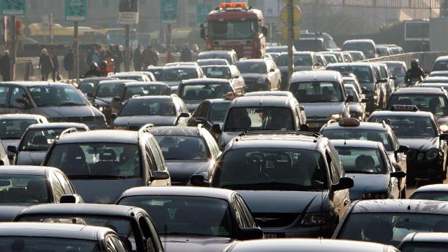 Los nuevos límites a las emisiones de los coches tienen como objetivo combatir el cambio climático