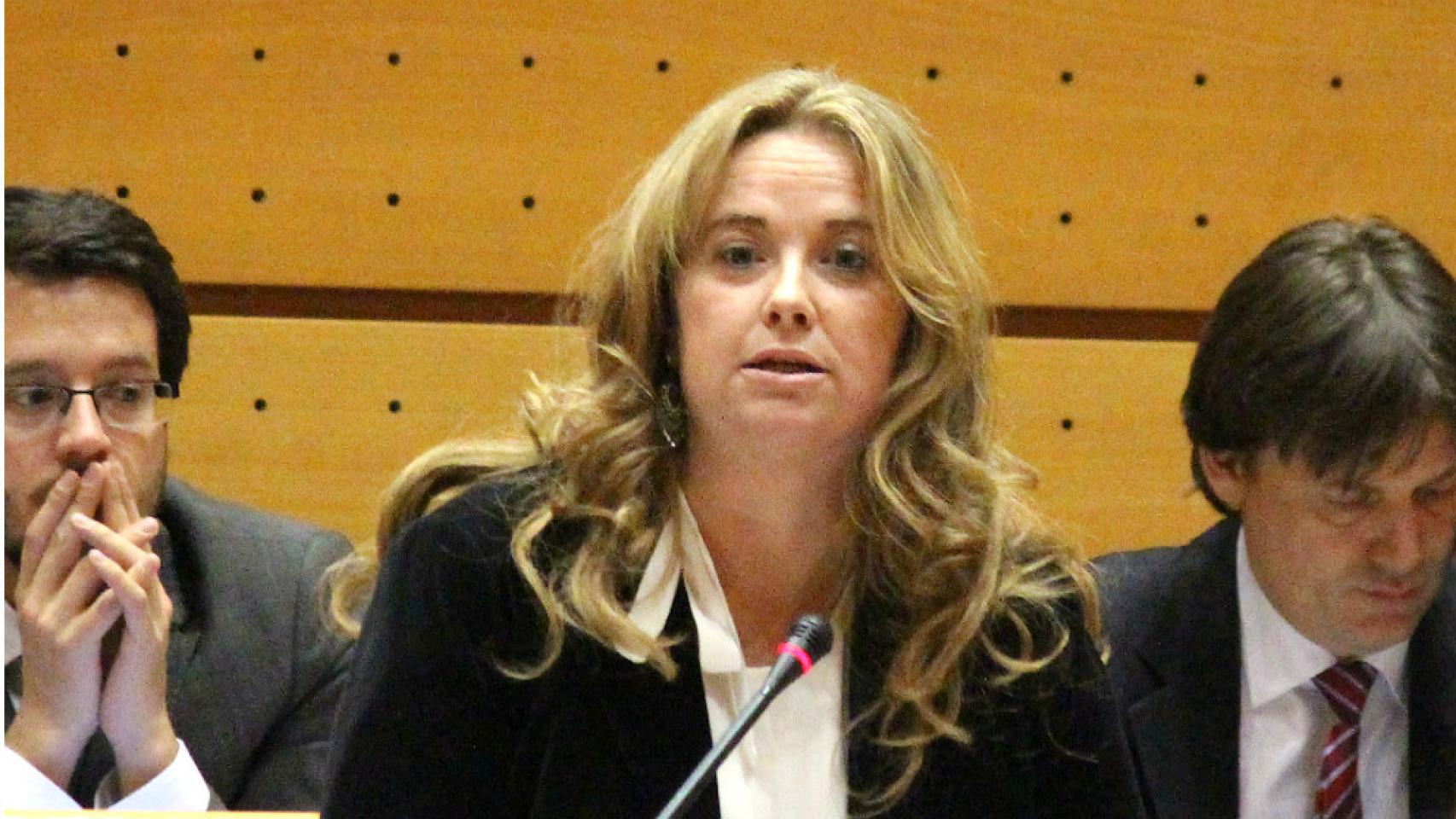 Cristina Ayala, senadora del PP por Burgos y candidata a la Alcaldía, en la Cámara Alta.