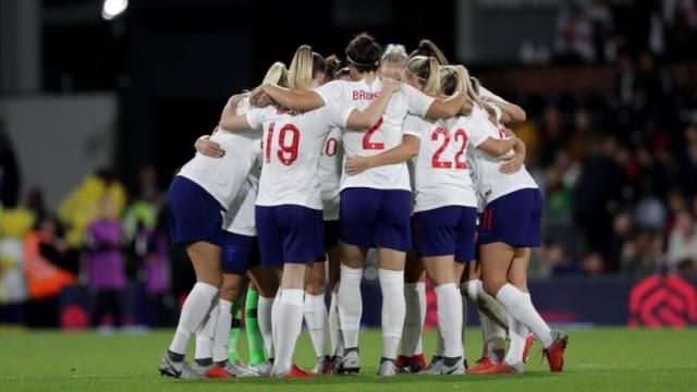 La selección inglesa de fútbol. Foto: Twitter (@Lionesses)