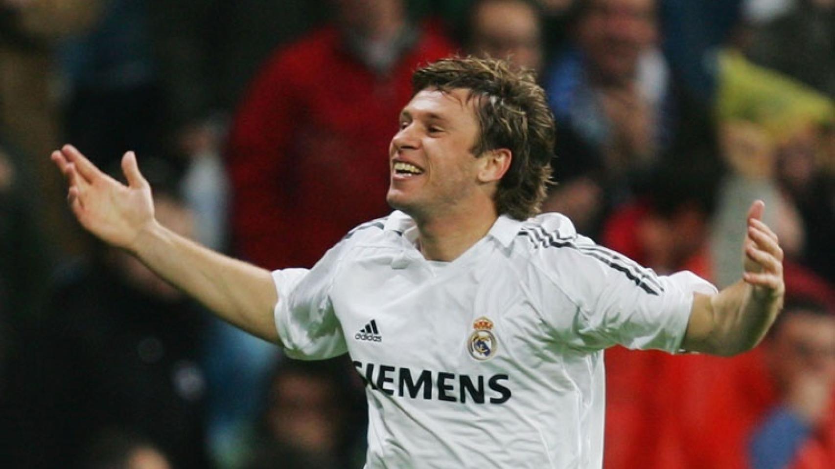 Cassano, en un partido con el Real Madrid