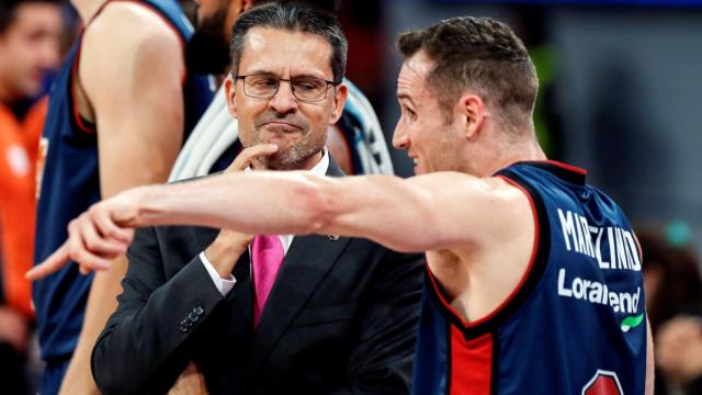 Pedro Martínez y Marcelinho Huertas